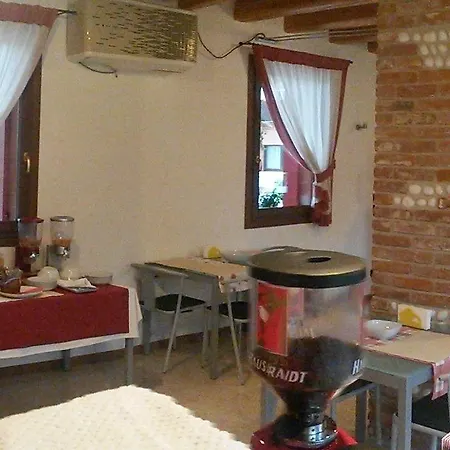 Ca' Amedeo 2* Castelfranco Veneto