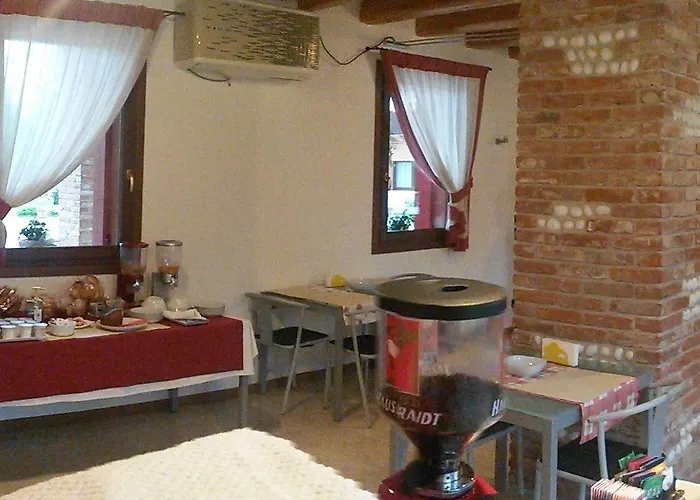 Ca' Amedeo 2* Castelfranco Veneto